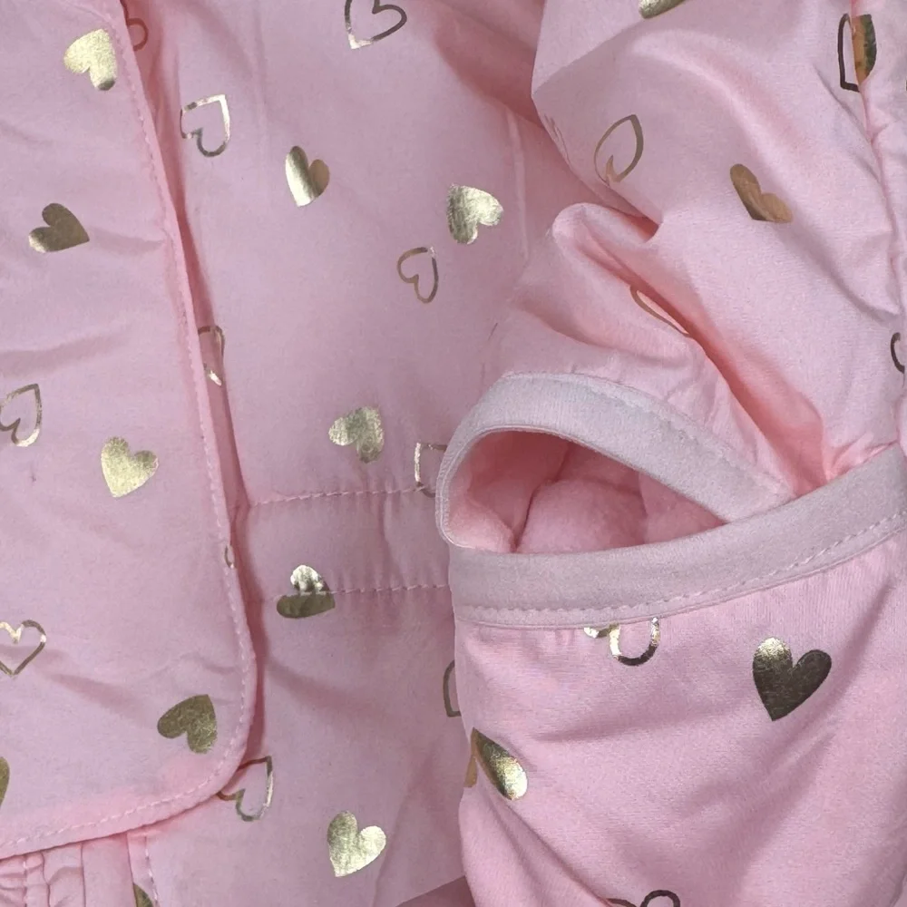 NWT The Children’s Place Pink Gold Metallic Hearts Bunting Snowsuit 0-3 Months